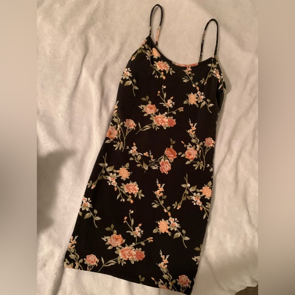 Brand: Garage Size: XS - Picture 1 of 2